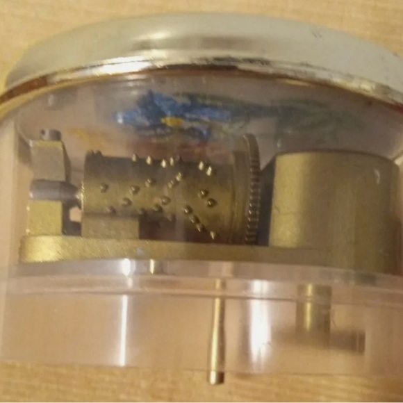 MAPSA Switzerland Music Box Edelweiss from Sound of Music Swiss EMBROIDERED HTF - Picture 4 of 5